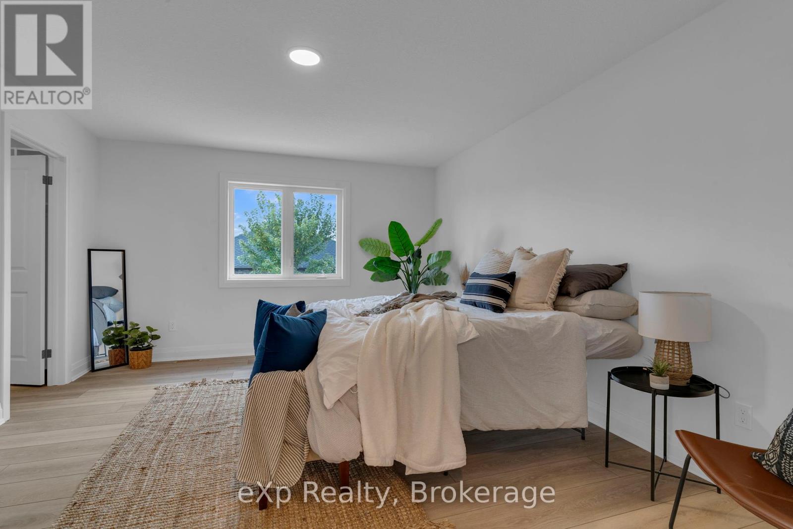 516 Newfoundland Street, Wellington North, Ontario  N0G 2L2 - Photo 22 - X11903746