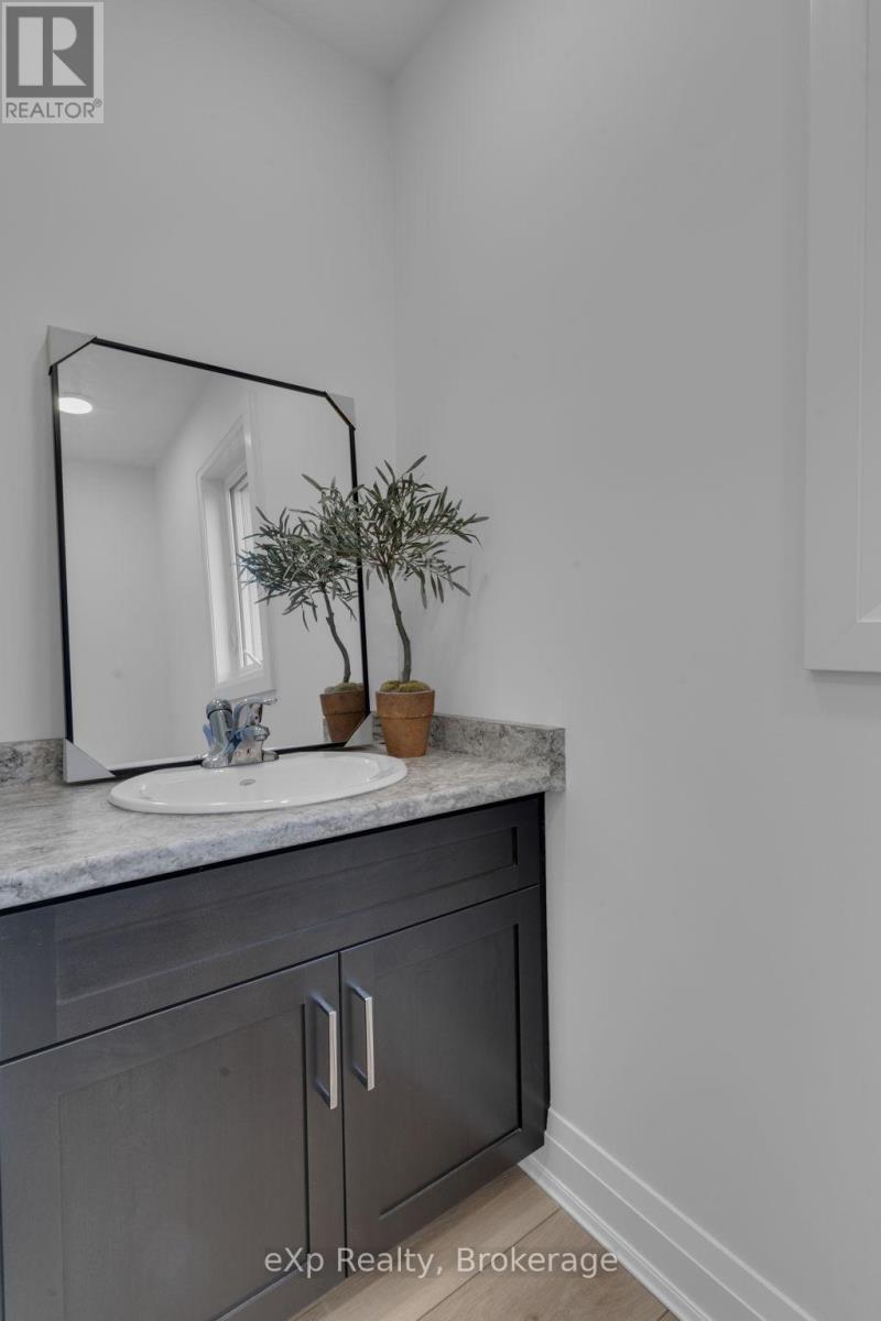 516 Newfoundland Street, Wellington North, Ontario  N0G 2L2 - Photo 7 - X11903746