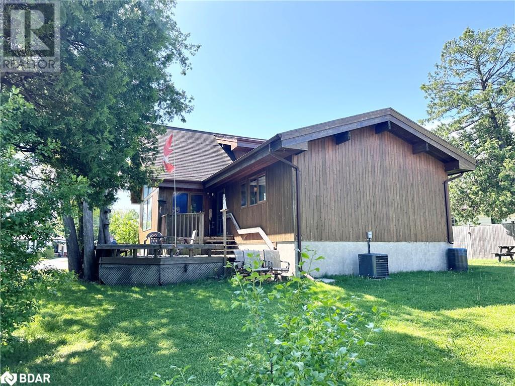 553 Simcoe Street, Collingwood, Ontario  L9Y 1K2 - Photo 3 - 40686617