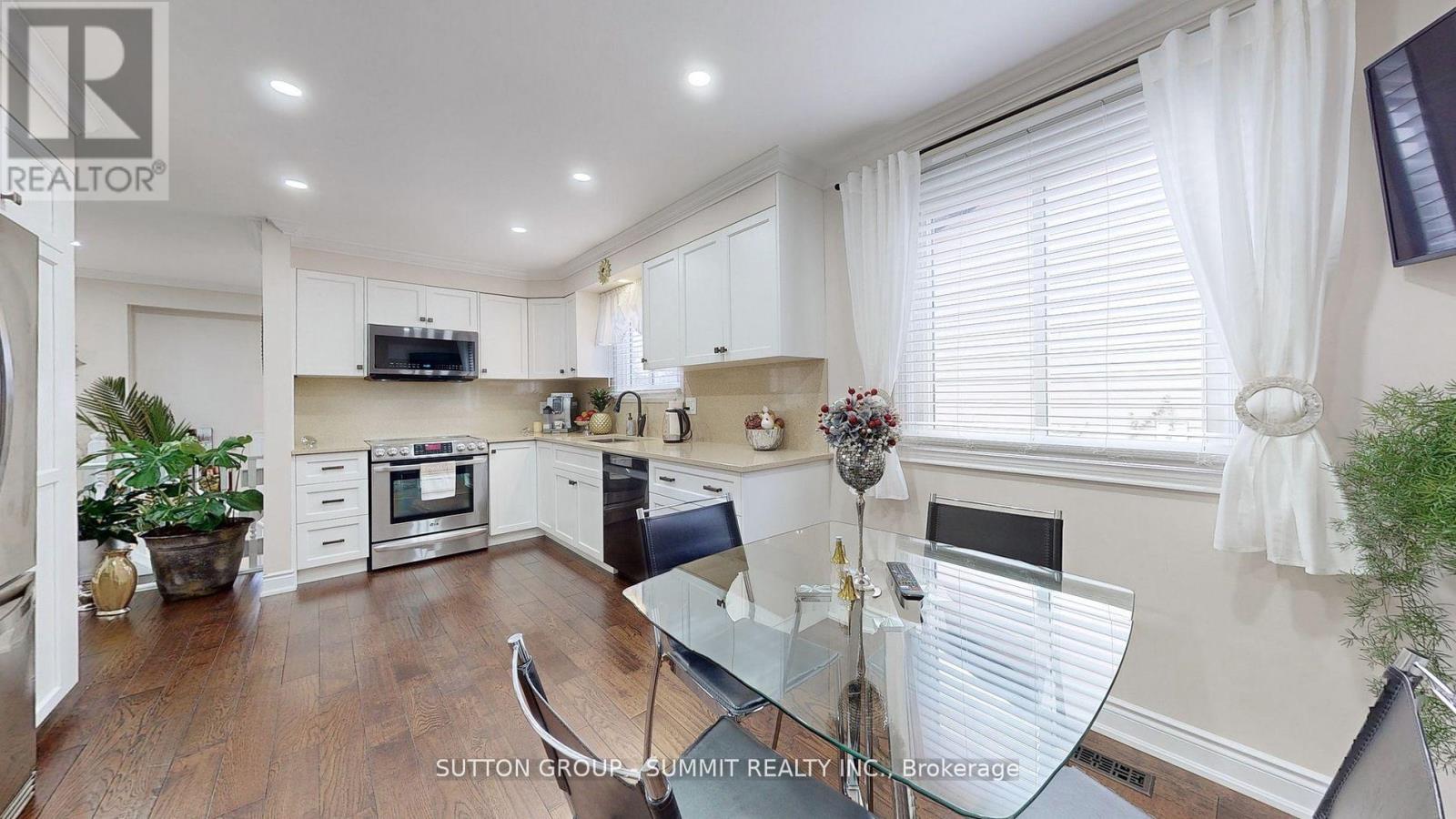 Property at 48 BAYVIEW DRIVE image 4