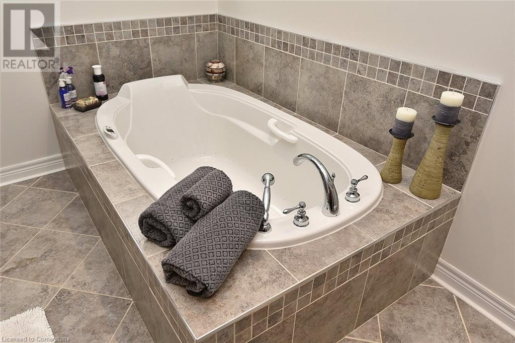 4491 Connell Avenue, Niagara Falls, Ontario  L2H 3E6 - Photo 41 - XH4206606