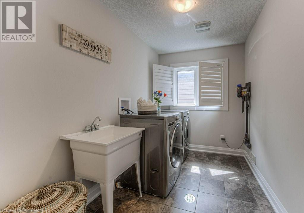 14 Greyhawk Street, Kitchener, Ontario  N2K 0C7 - Photo 17 - 40686964