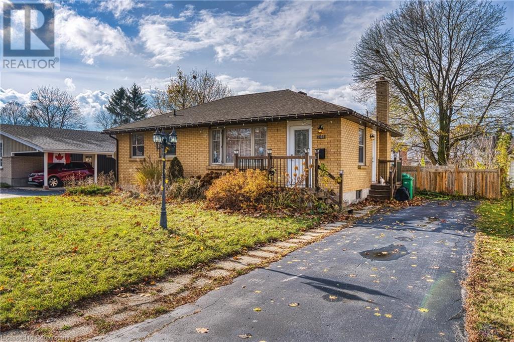 244 Cameron Street, Goderich, Ontario  N7A 3L3 - Photo 1 - 40686942