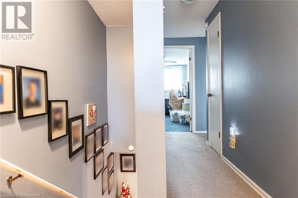 198 Ridge Street, Hamilton, Ontario  L9A 2X7 - Photo 10 - 40686856