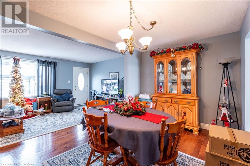 198 Ridge Street, Hamilton, Ontario  L9A 2X7 - Photo 6 - 40686856