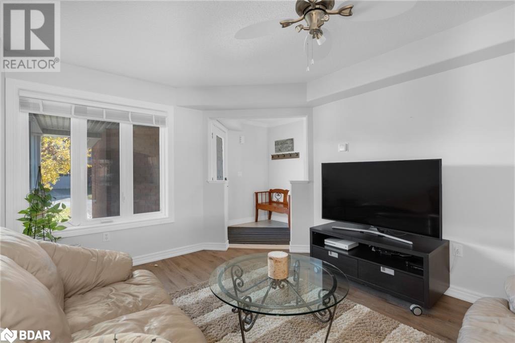 1112 Kell Street, Innisfil, Ontario  L9S 4W4 - Photo 14 - 40686948