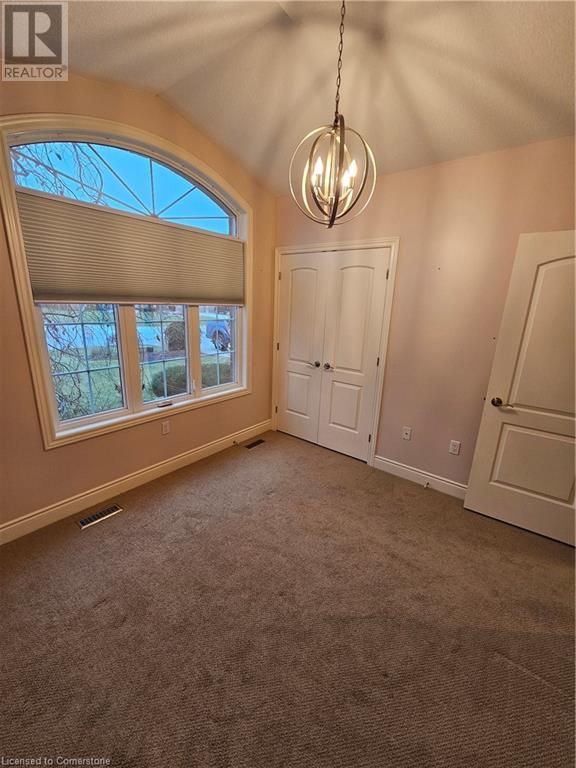 4030 Englehart Drive, Petrolia, Ontario  N0N 1R0 - Photo 7 - 40686826