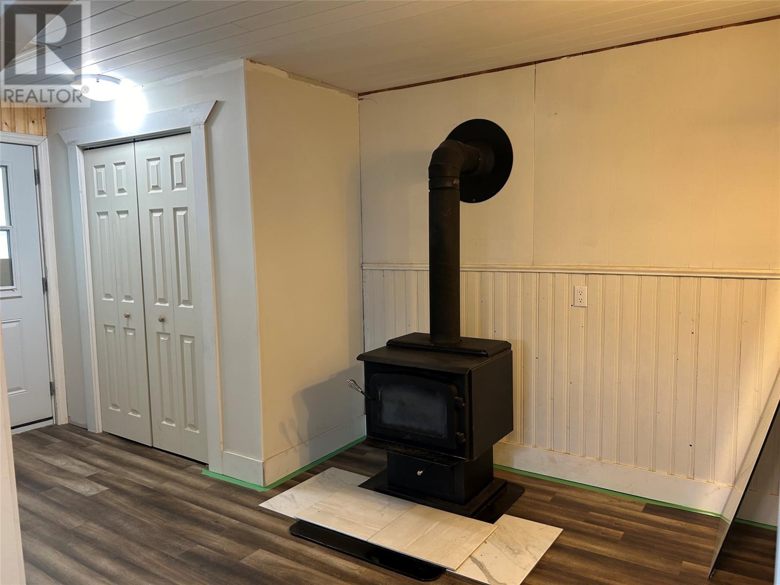 Property at 13 South Shore Drive image 5