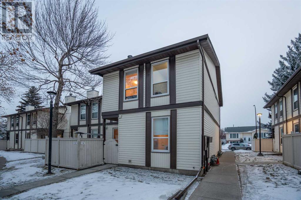 15, 3200 60 Street Ne, Calgary, Alberta  T1Y 4K8 - Photo 2 - A2183096