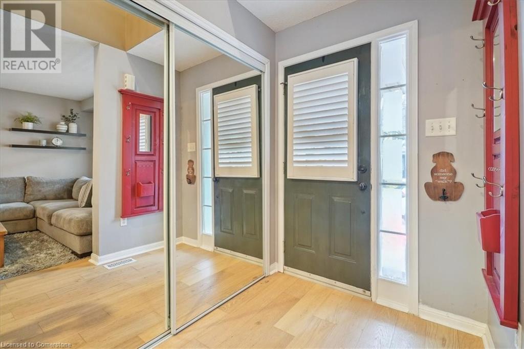 5160 Ridgewell Road, Burlington, Ontario  L7L 6N7 - Photo 4 - 40685488