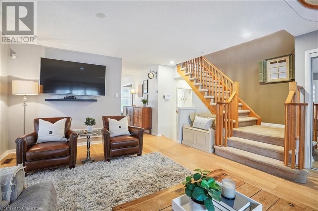 5160 Ridgewell Road, Burlington, Ontario  L7L 6N7 - Photo 7 - 40685488