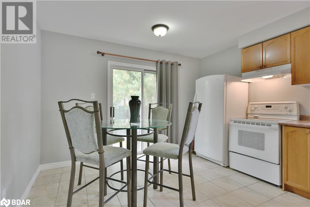 22 Nicholson Drive, Barrie, Ontario  L4N 8L7 - Photo 12 - 40686969