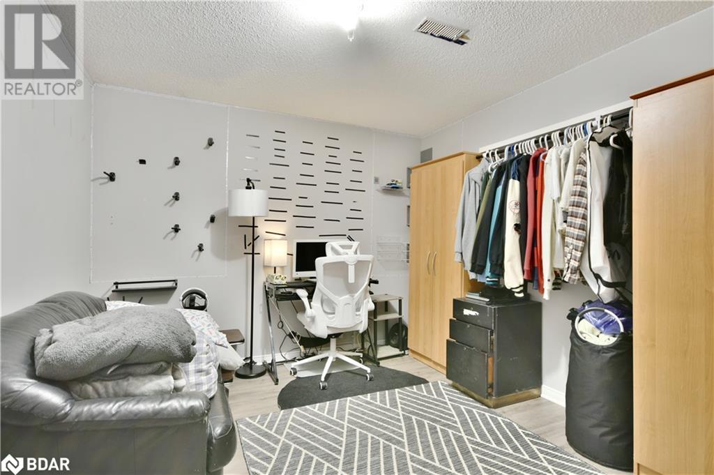 22 Nicholson Drive, Barrie, Ontario  L4N 8L7 - Photo 16 - 40686969