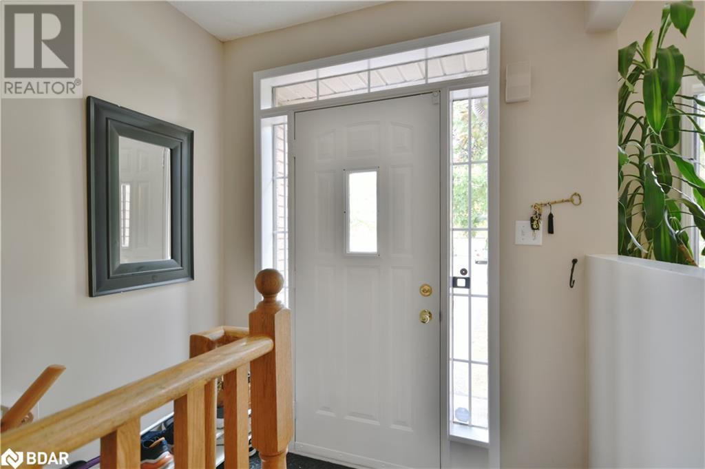 22 Nicholson Drive, Barrie, Ontario  L4N 8L7 - Photo 3 - 40686969