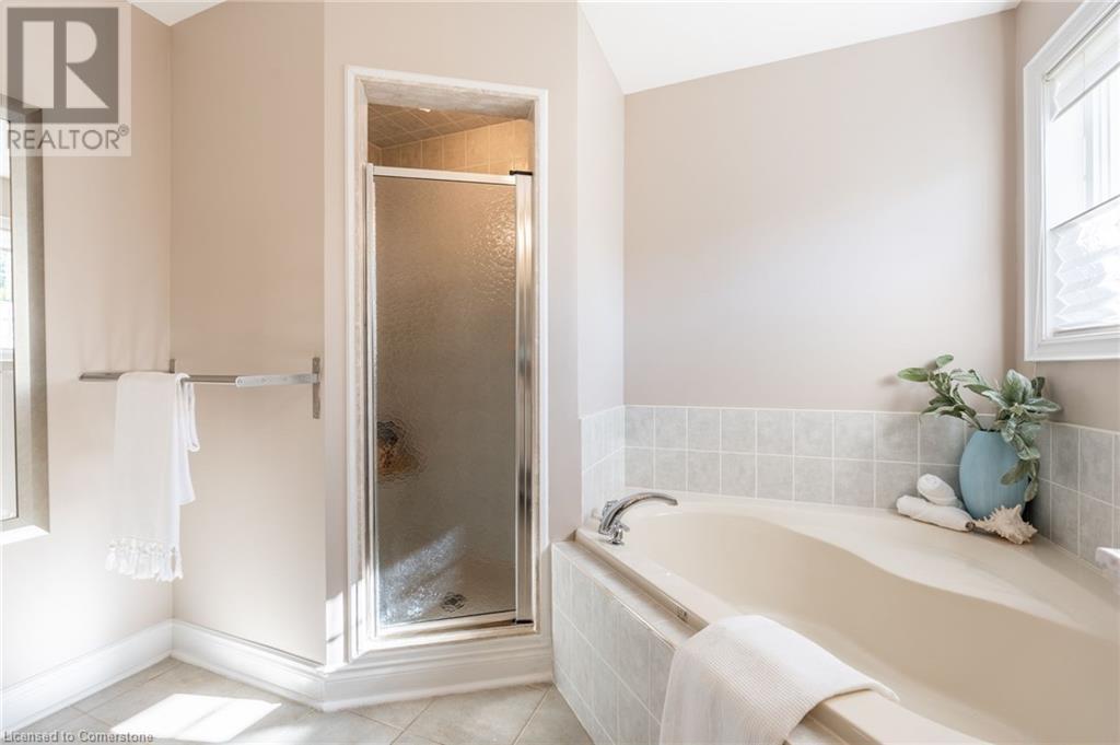 2352 Falling Green Drive, Oakville, Ontario  L6M 5A7 - Photo 24 - 40666200