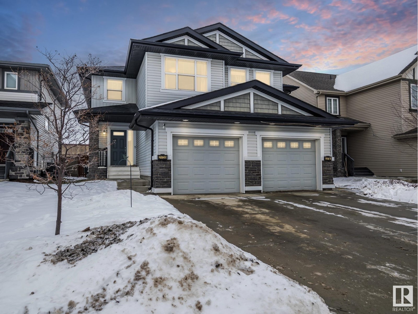 21720 99A AV NW, Edmonton, Alberta