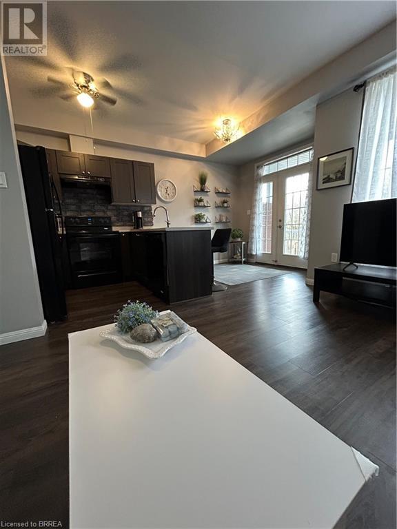 21 Diana Avenue Unit# 32, Brantford, Ontario  N3T 0G7 - Photo 6 - 40685338