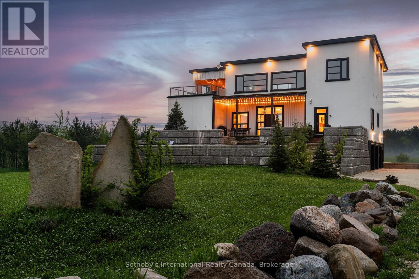 6903 36/37 Nottawasaga Side Road E, Clearview, Ontario  L0M 1P0 - Photo 2 - S11894855