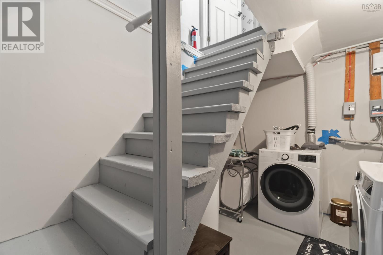 2455 Loretta Avenue, Coldbrook, Nova Scotia  B4R 1A7 - Photo 20 - 202500045