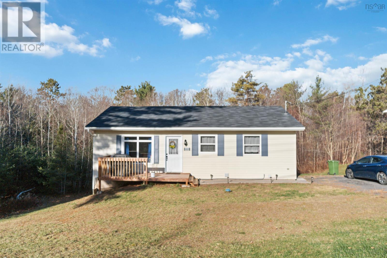 2455 Loretta Avenue, Coldbrook, Nova Scotia  B4R 1A7 - Photo 33 - 202500045