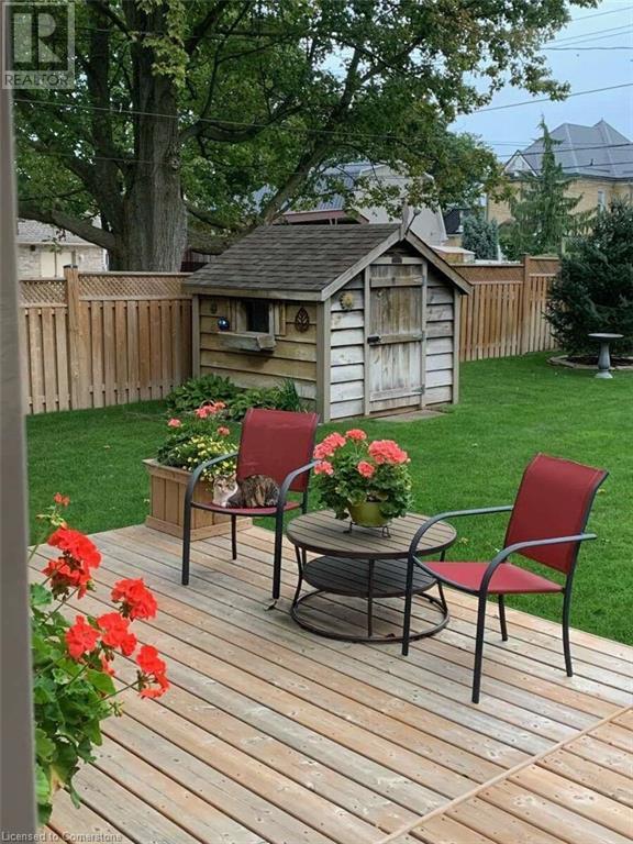 104 North Street, Strathroy, Ontario  N7G 1Z5 - Photo 6 - 40674595