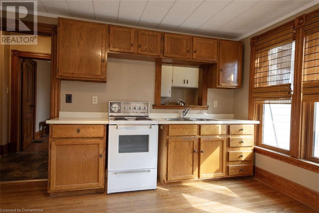 104 North Street, Strathroy, Ontario  N7G 1Z5 - Photo 34 - 40674595