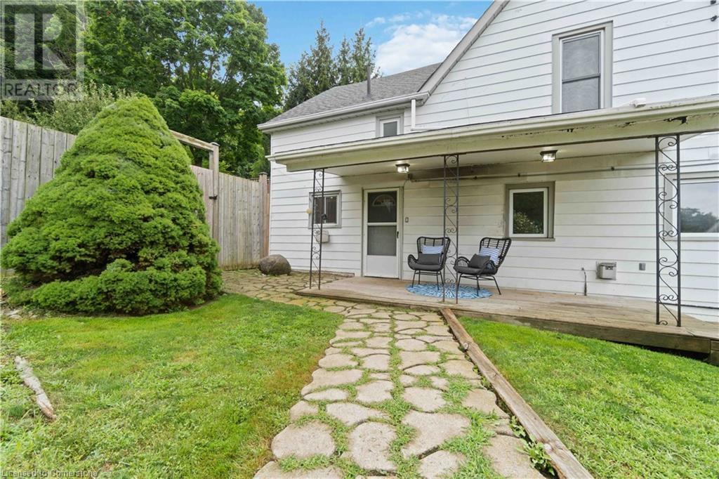 229 Main Street W, Grimsby, Ontario  L3M 1S1 - Photo 2 - 40686962