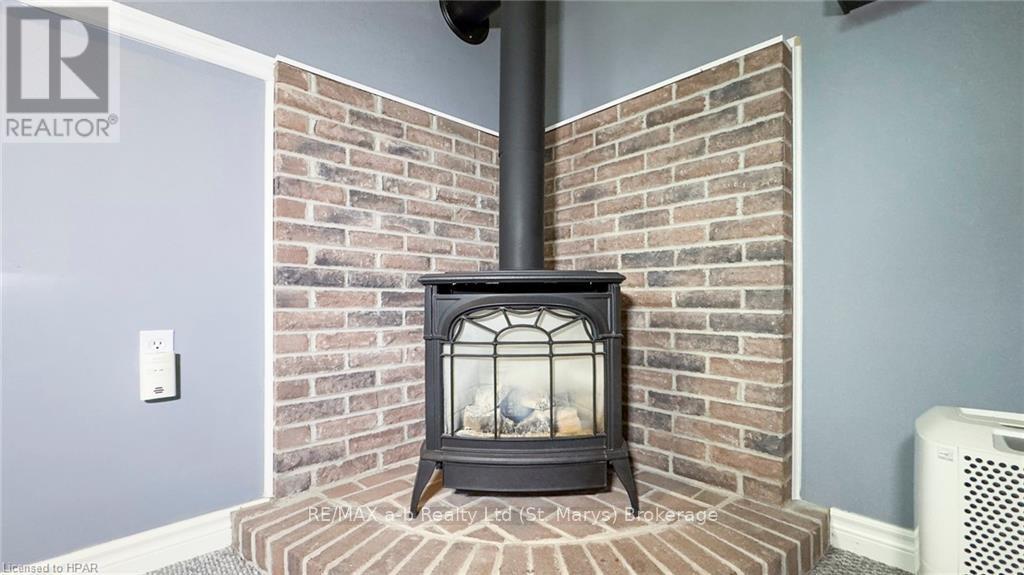 110 Kent Avenue, Lucan Biddulph, Ontario  N0M 2J0 - Photo 27 - X10780641