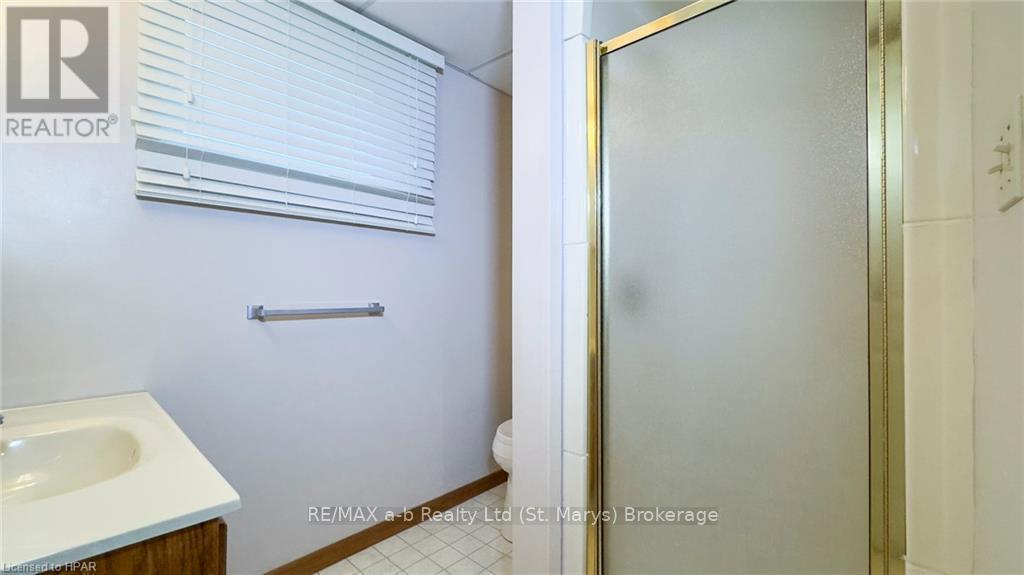 110 Kent Avenue, Lucan Biddulph, Ontario  N0M 2J0 - Photo 29 - X10780641