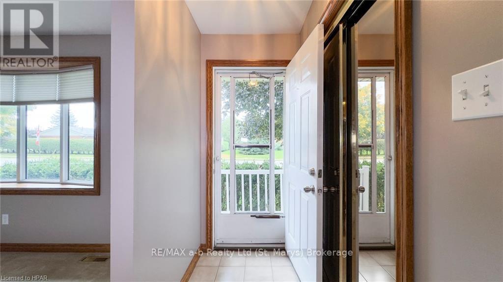 110 Kent Avenue, Lucan Biddulph, Ontario  N0M 2J0 - Photo 7 - X10780641