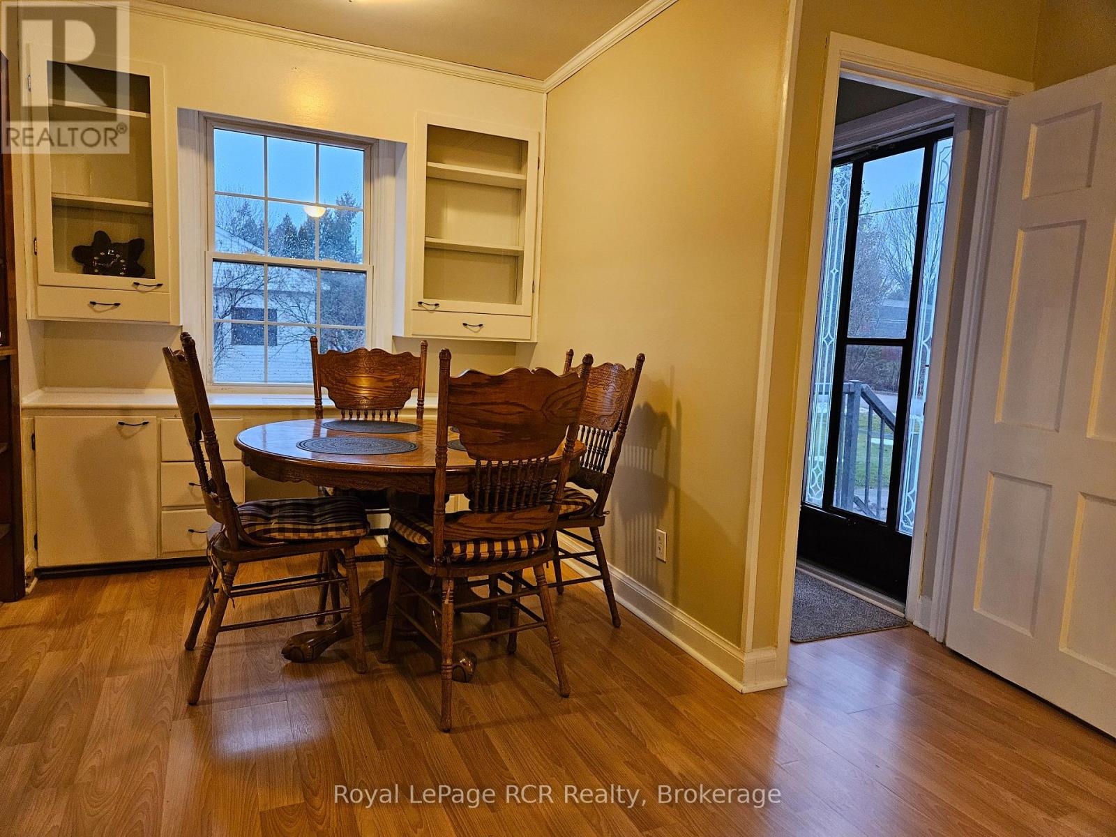 886 16th Street W, Georgian Bluffs, Ontario  N4K 6V5 - Photo 6 - X10846750