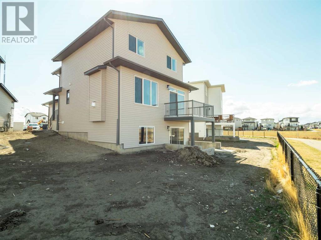 Property at 245 Blackwolf Place N image 3