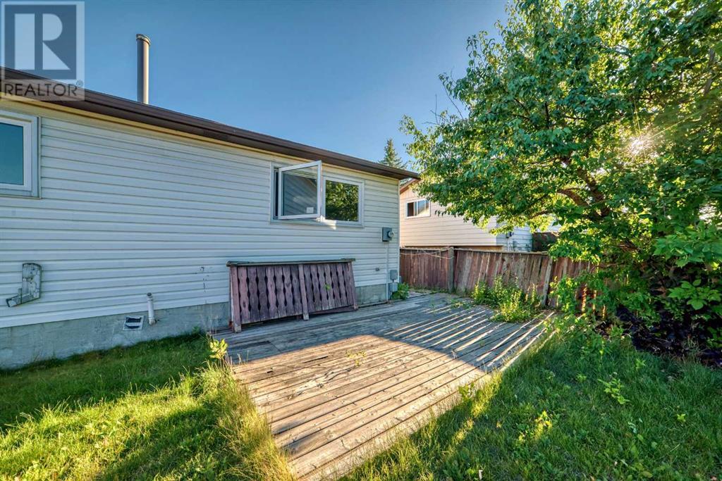 24 Whitaker Close Ne, Calgary, Alberta  T1Y 5K3 - Photo 33 - A2184942