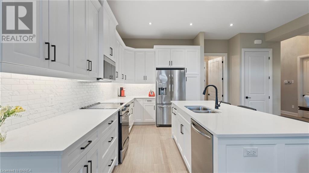 61 Swan Avenue, Fonthill, Ontario  L0S 1E6 - Photo 7 - 40686904