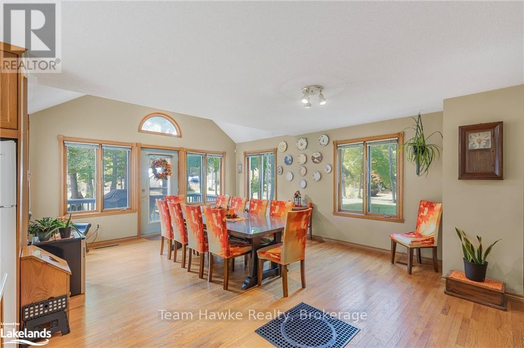 960 County Road 6 N, Tiny, Ontario  L9M 2H7 - Photo 12 - S10437460