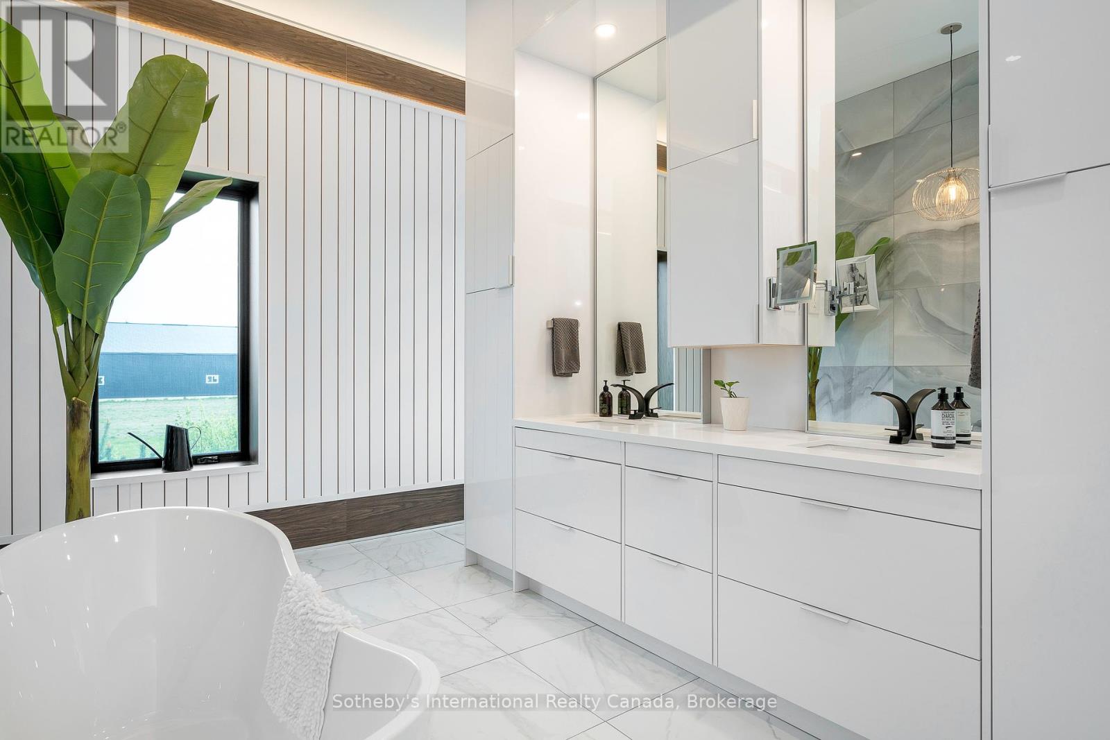 6903 36/37 Nottawasaga Side Road E, Clearview, Ontario  L0M 1P0 - Photo 16 - S11894855