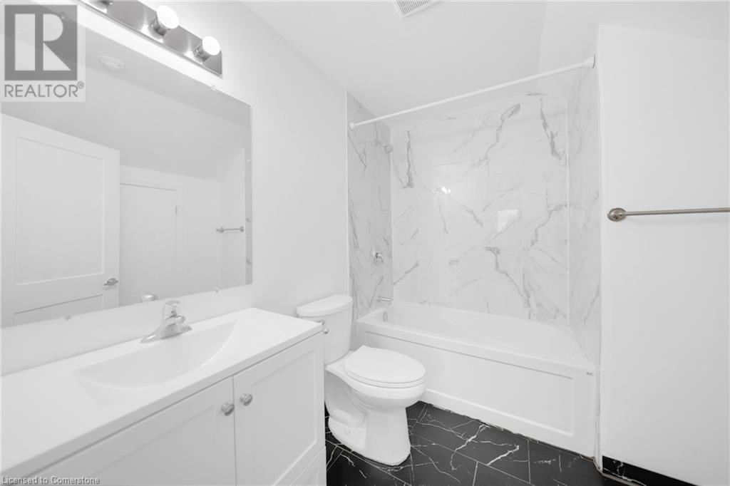 5179 Highway 12 Highway Unit# 3, Ramara, Ontario  L0K 8E1 - Photo 9 - 40686958