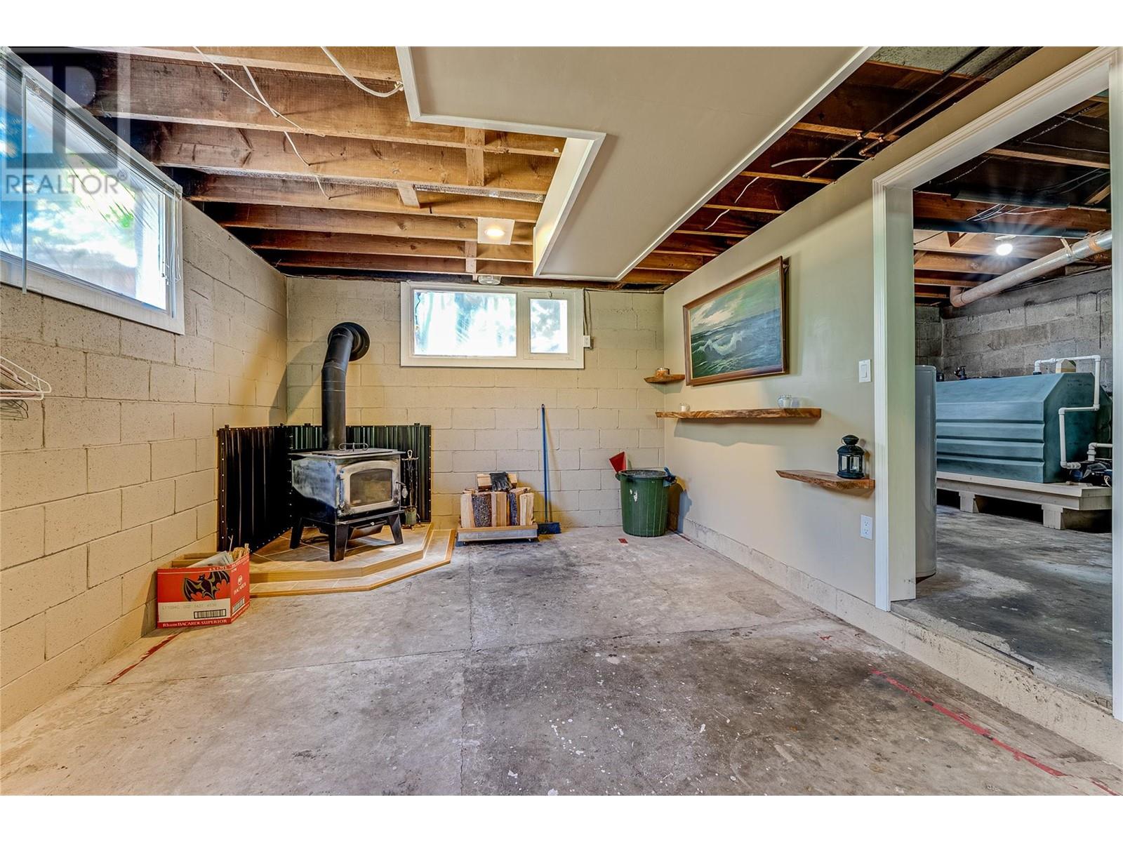 Property at 4140 KAML VERNON Highway image 5