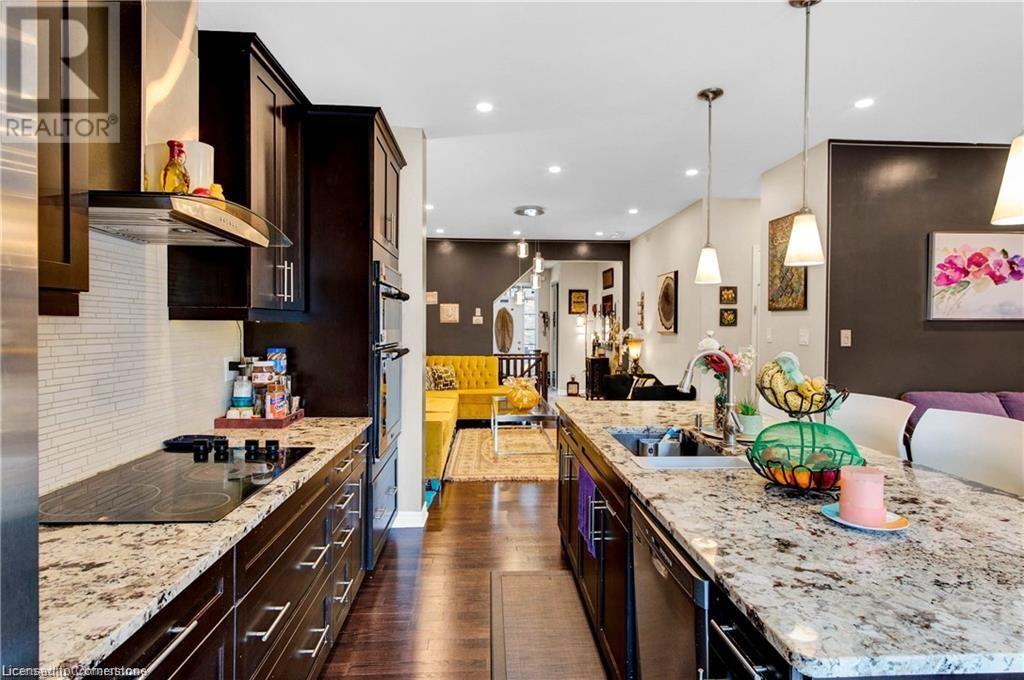 206 Amand Drive, Kitchener, Ontario  N2R 0J8 - Photo 13 - 40680032