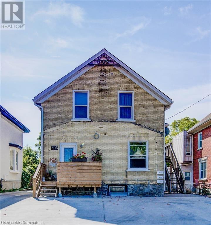 203 Breithaupt Street, Kitchener, Ontario  N2H 5H3 - Photo 1 - 40687024