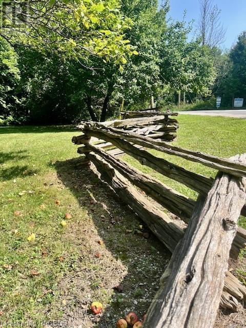 86 Moore Street, Northern Bruce Peninsula, Ontario  N0H 1W0 - Photo 37 - X10845576