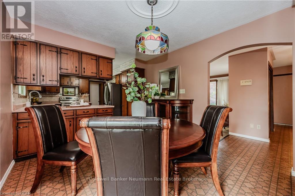 4711 Watson Road S, Puslinch, Ontario  N0B 2J0 - Photo 13 - X11879900