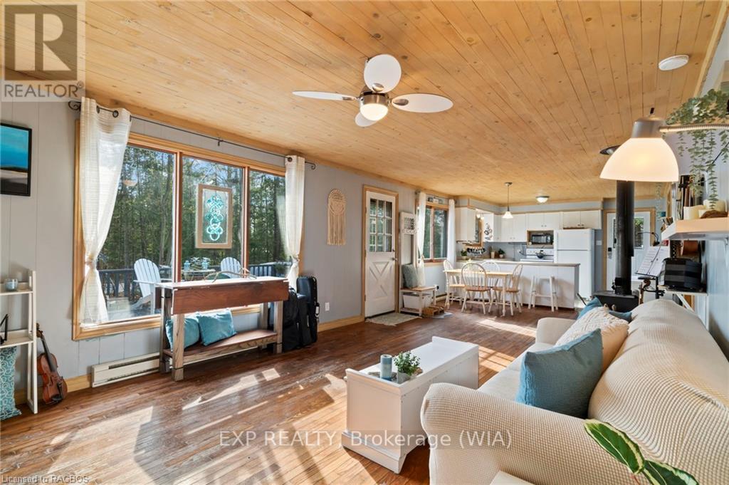 397 Mallory Beach Road, South Bruce Peninsula, Ontario  N0H 2T0 - Photo 17 - X11879953