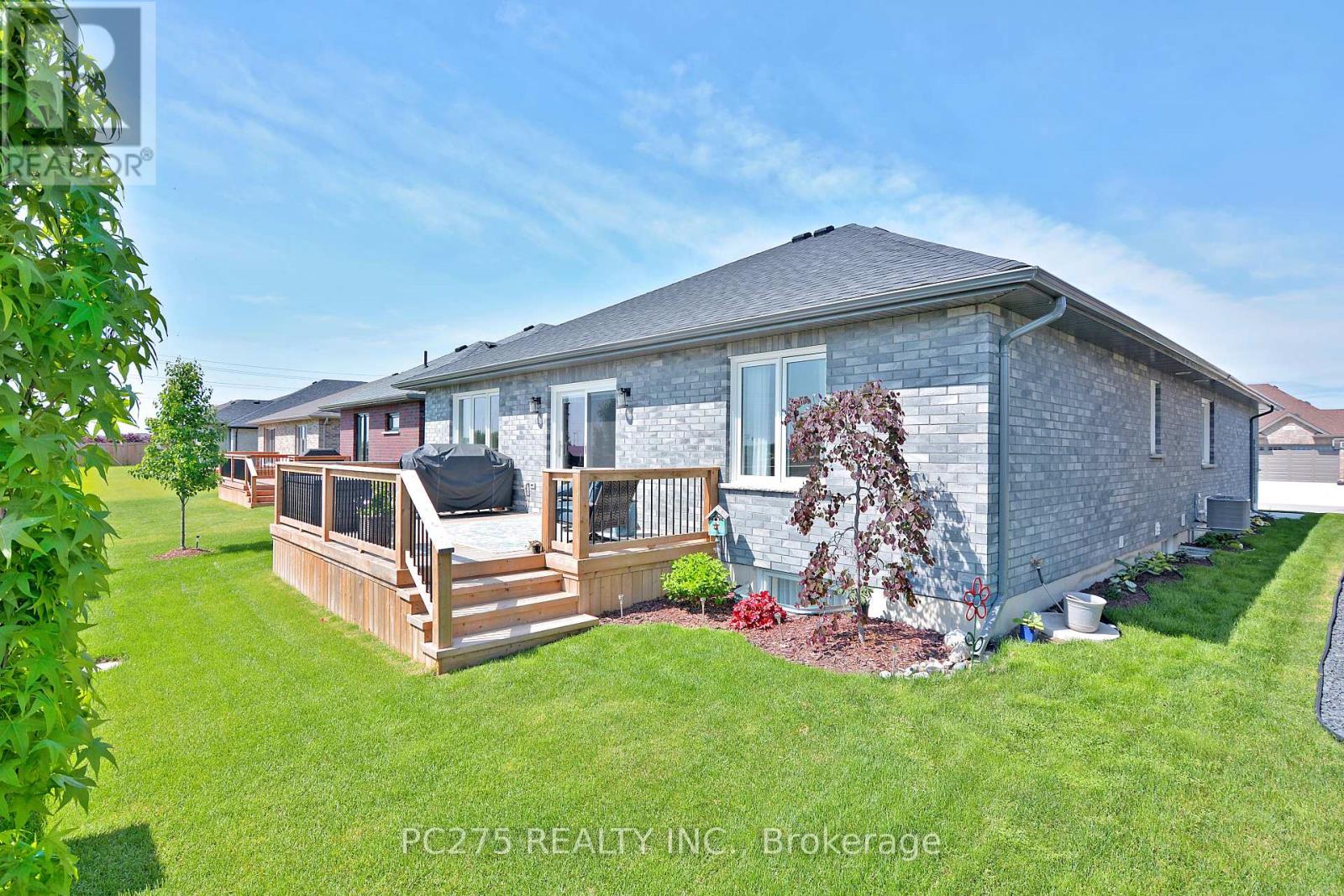 101 Kamal Drive, Sarnia, Ontario  N7S 0A5 - Photo 40 - X9303947