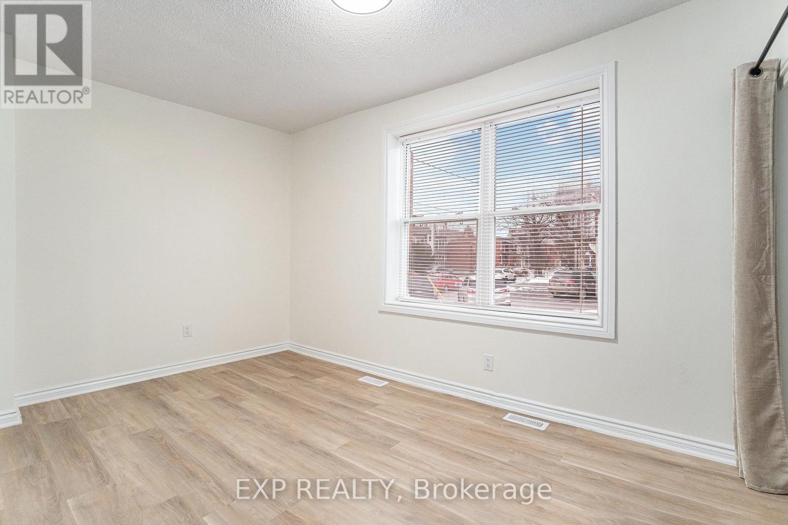 2 - 448 Cambridge Street S, Ottawa, Ontario  K1S 4H7 - Photo 7 - X11904120