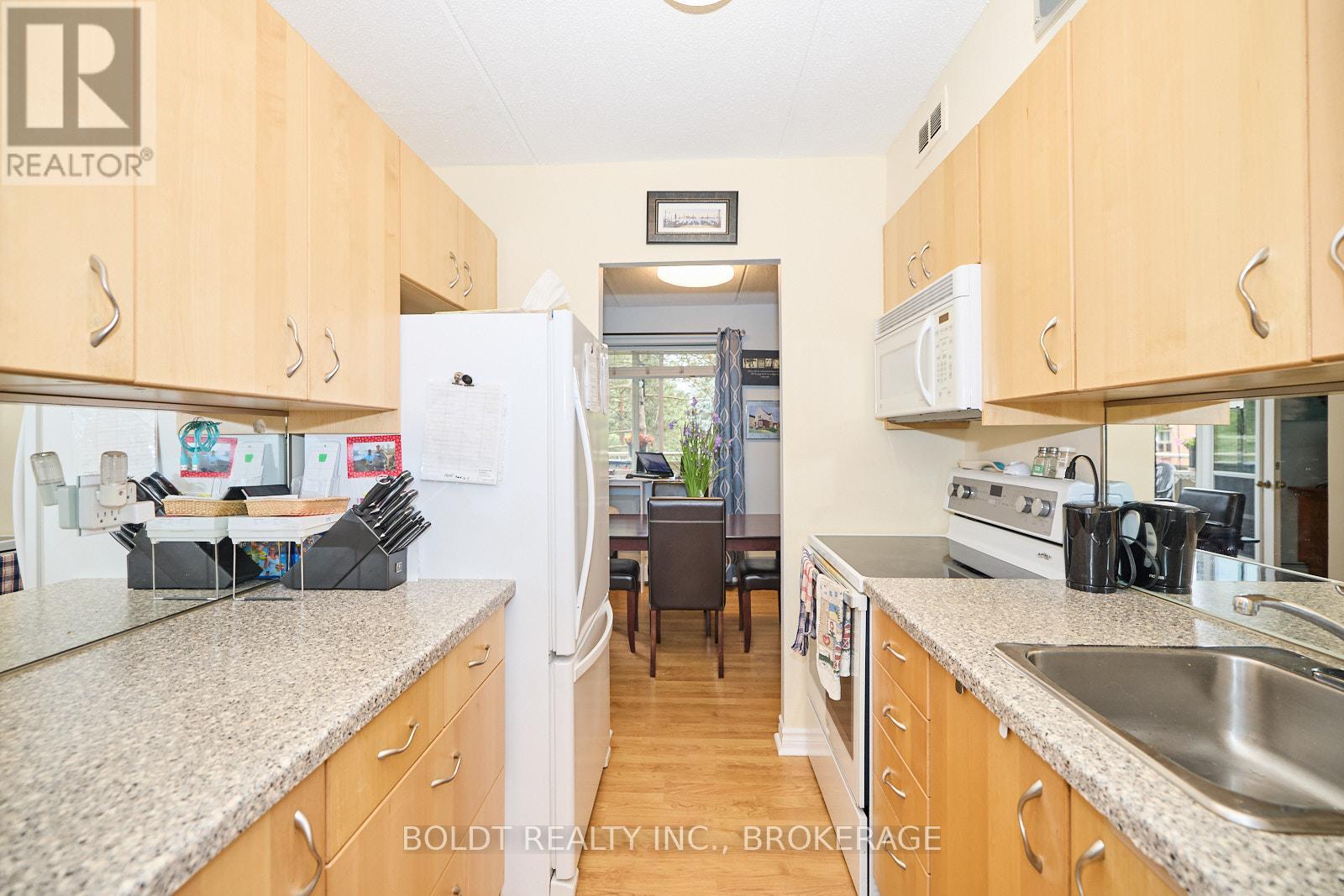 219 - 198 Scott Street, St. Catharines, Ontario  L2N 5T3 - Photo 6 - X11904163