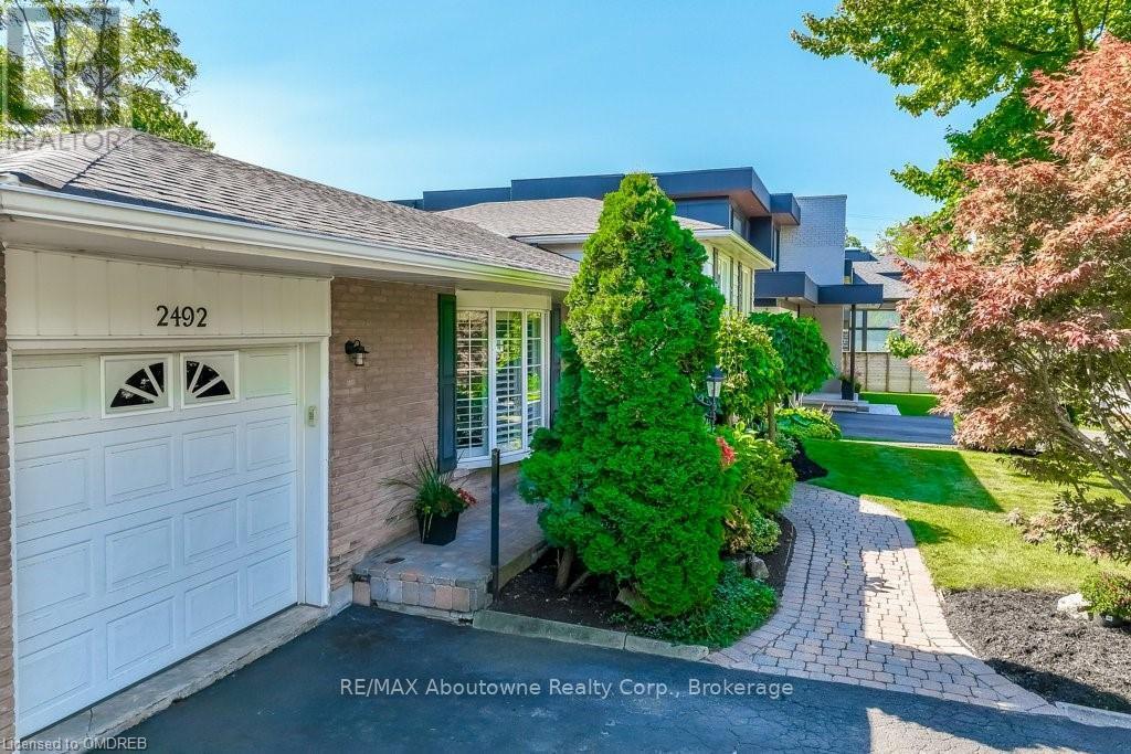 2492 Rebecca StreetOakville (1001 - Br Bronte), Ontario  L6L 2B2 - Photo 27 - W10404045