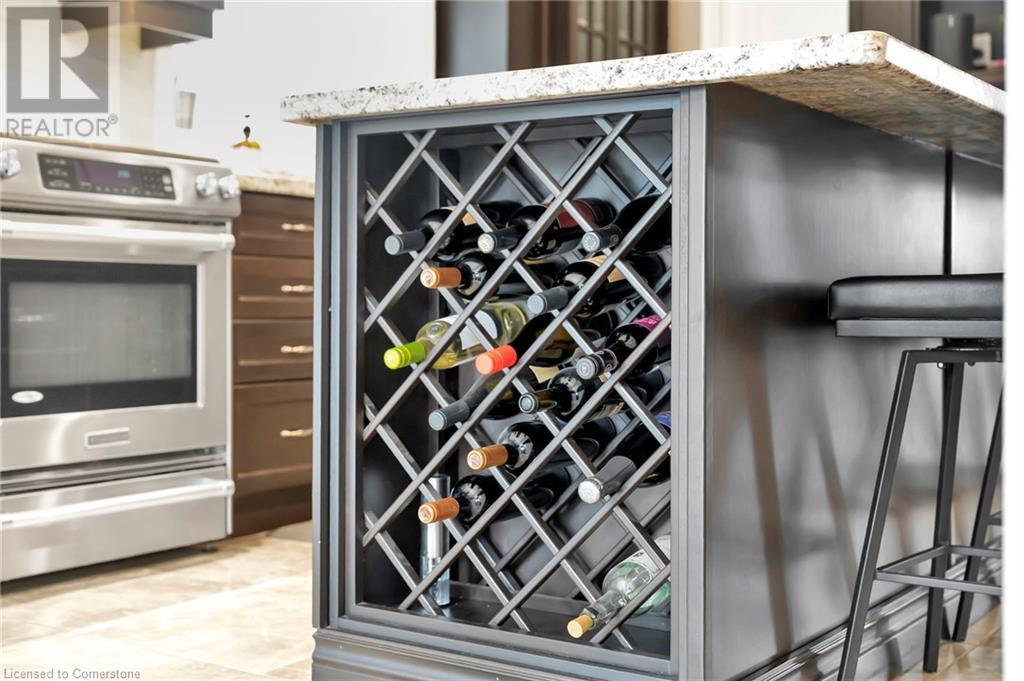 920 Stone Church Road E, Hamilton, Ontario  L8W 1B1 - Photo 12 - 40686970