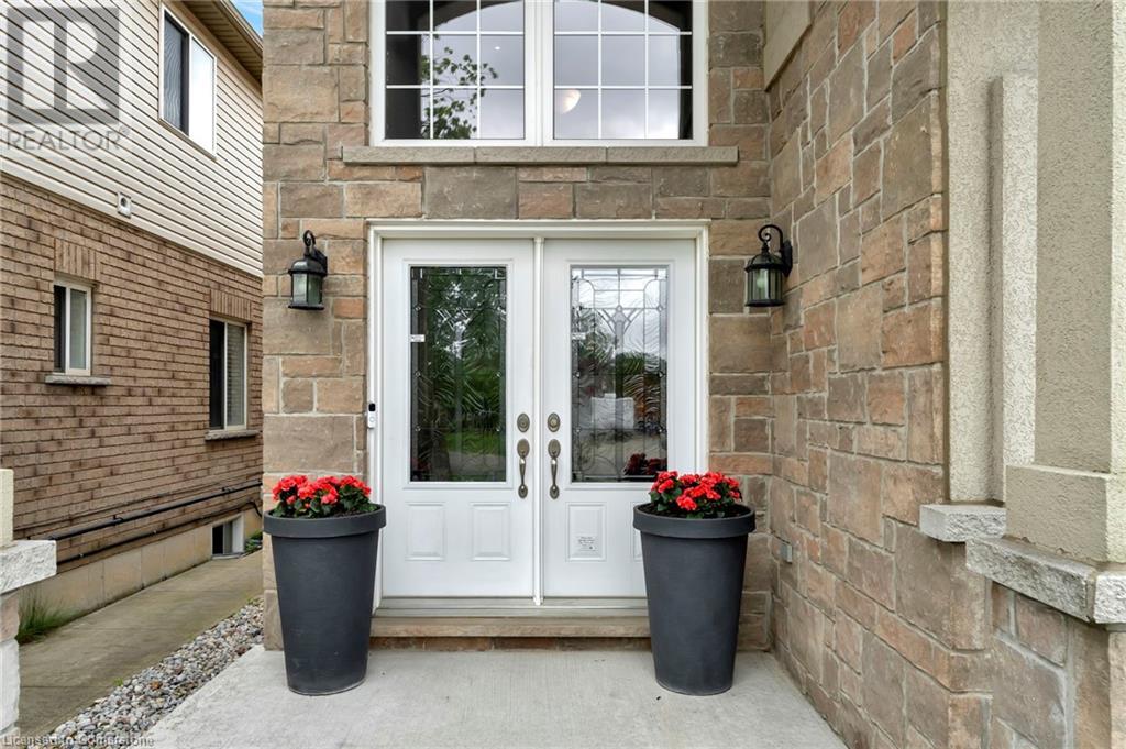 920 Stone Church Road E, Hamilton, Ontario  L8W 1B1 - Photo 4 - 40686970