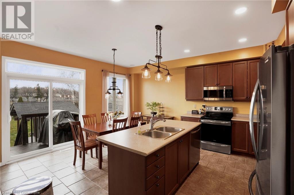 91 Merrilee Crescent, Hamilton, Ontario  L9A 0B1 - Photo 9 - 40686569